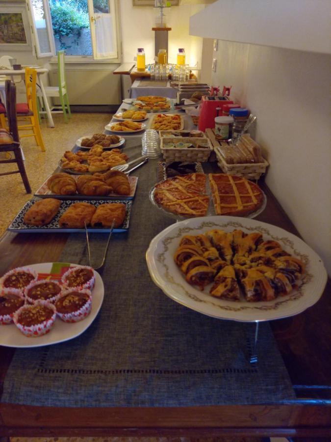 Vegan B&B Meuble Adriana ซีร์มิโอเน ภายนอก รูปภาพ