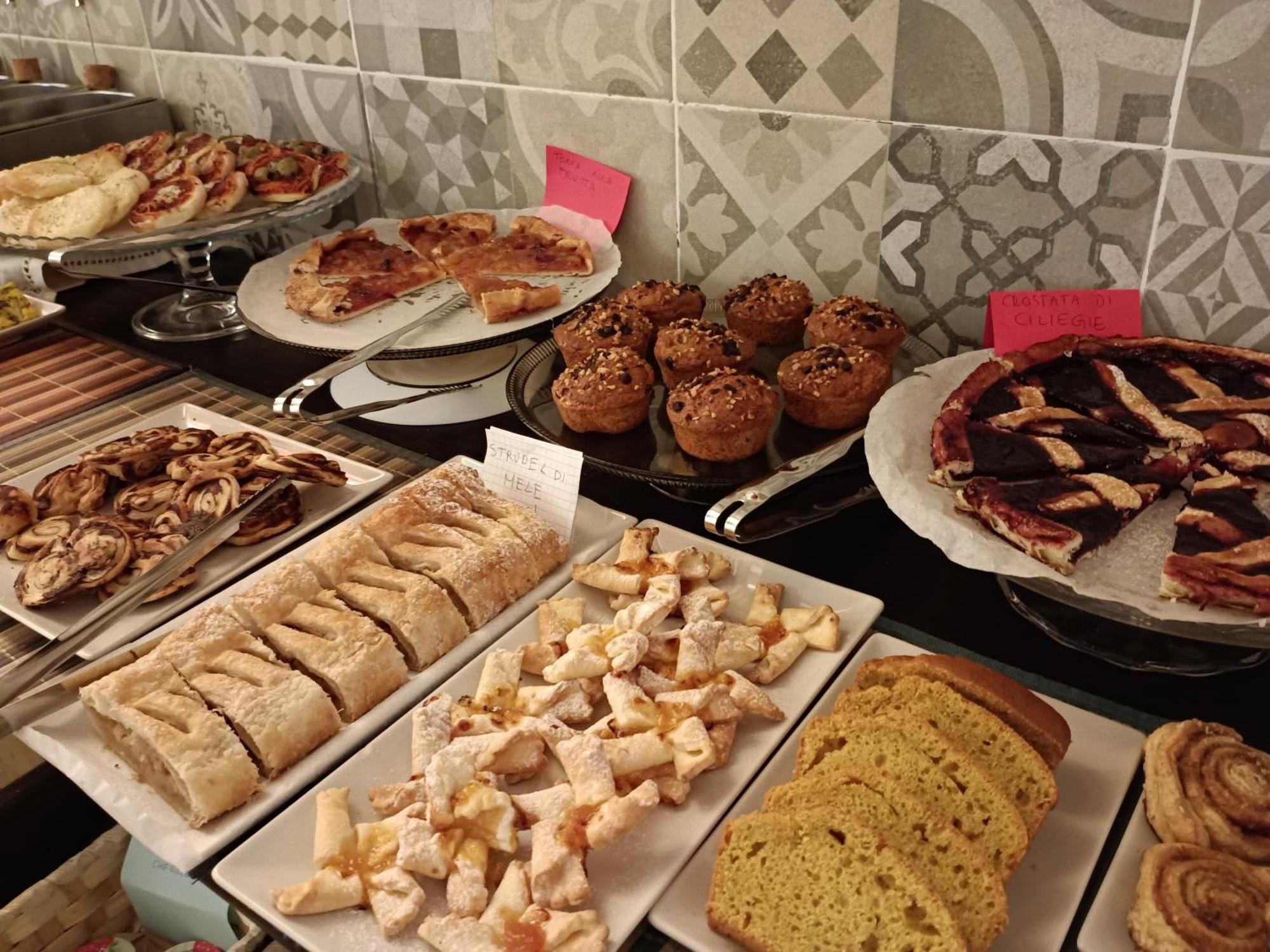Vegan B&B Meuble Adriana ซีร์มิโอเน ภายนอก รูปภาพ